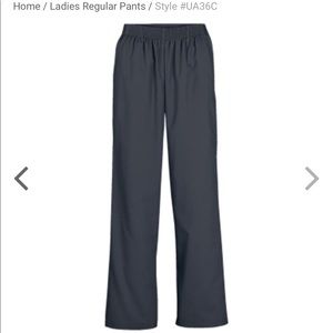 Butter-Soft Core by UA™ Women's 2-Pocket Elastic Waist Scrub Pants